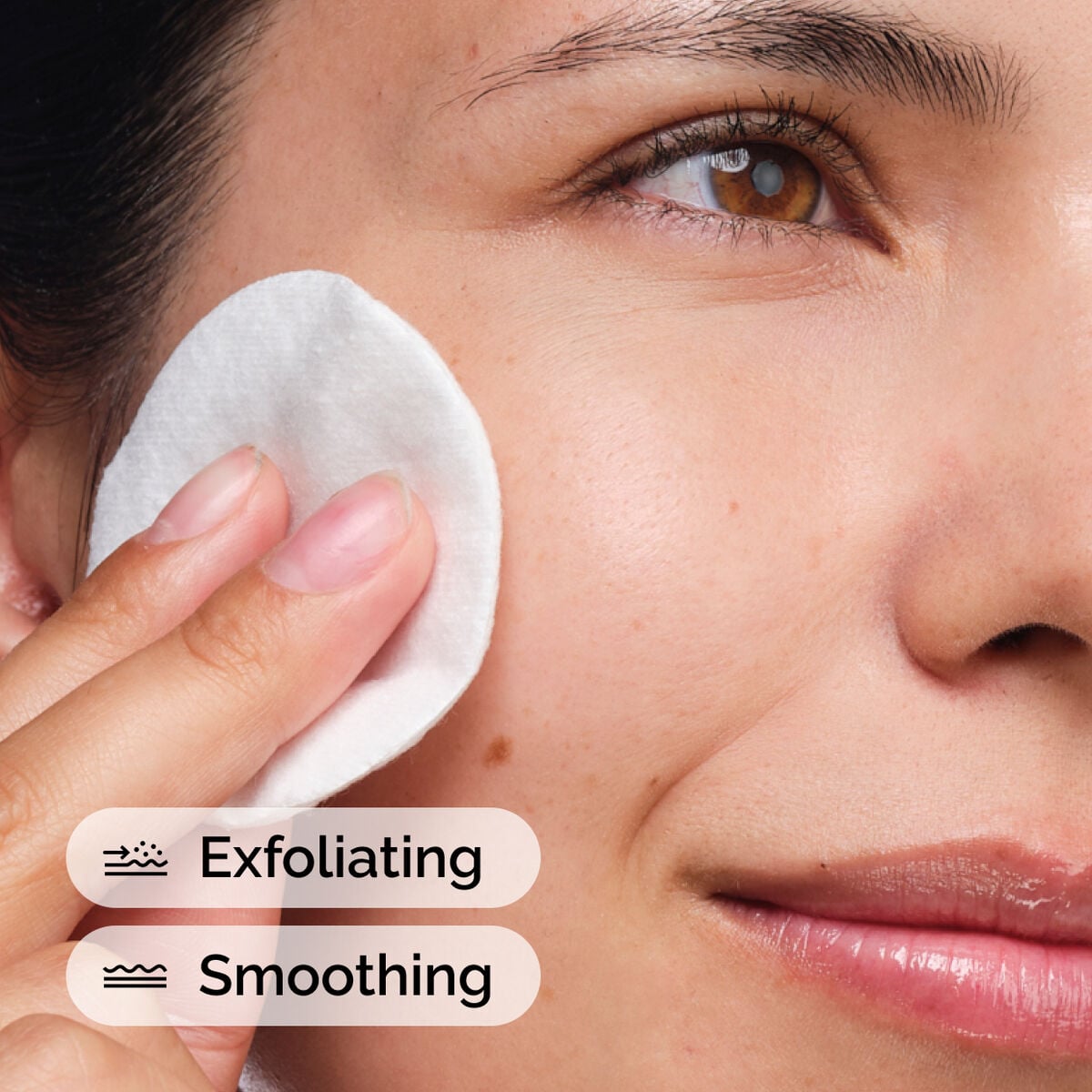 glycolic-acid-7-exfoliating-toner-d1 ord-glycolic-acid-exfoliating-toner-model-application-with-benefits.jpg